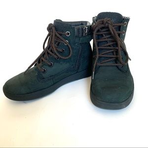 Timberland Boys Sz13 Low Boot